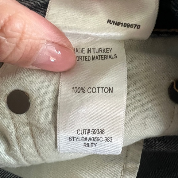 Agolde “Riley” soft denim jeans, SZ 25 - Picture 12 of 13